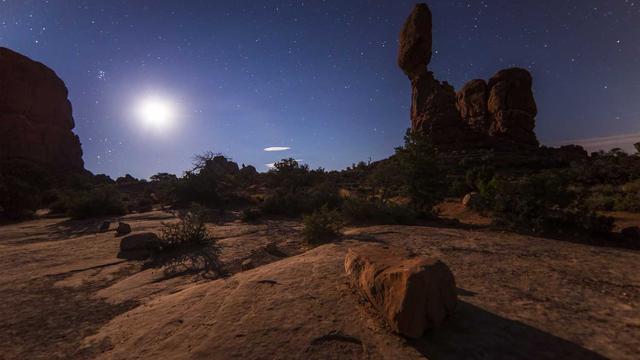 silence nature peaceful conversation